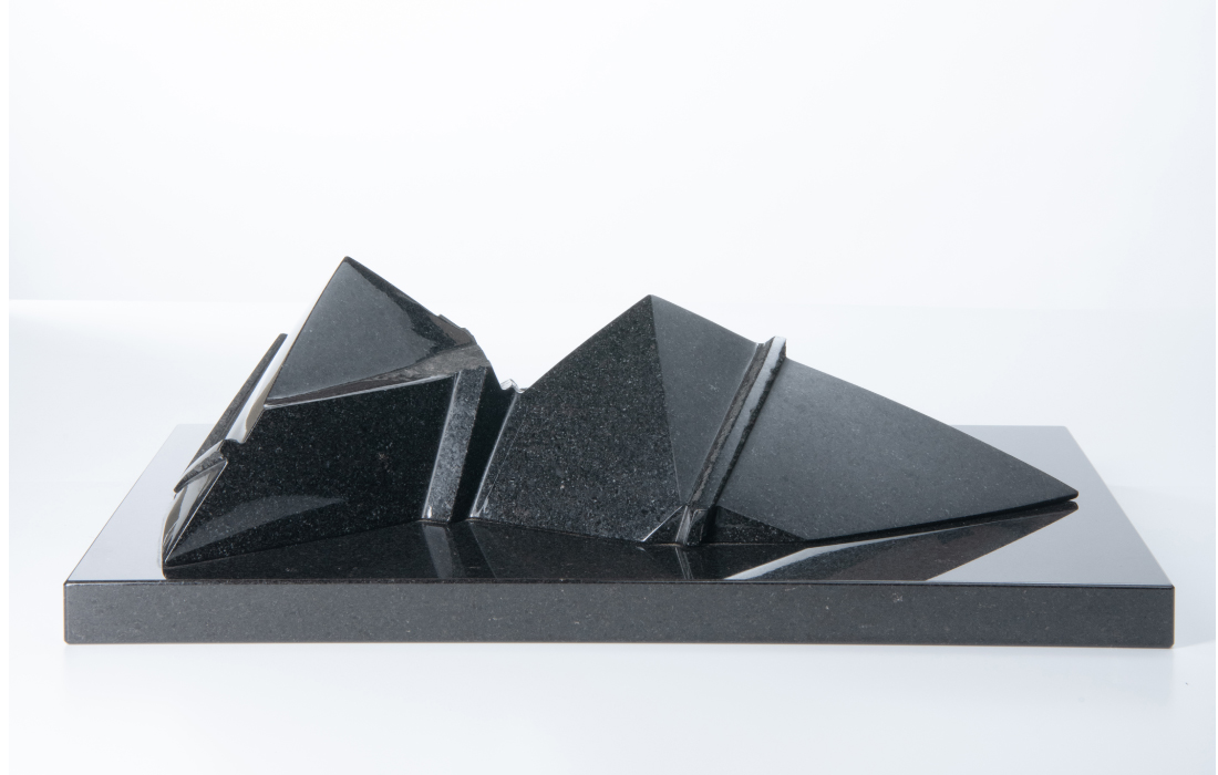 Wa.gallery × 古美術上田 Flow-流れるような造形 加藤貢介 × 流政之 展覧会